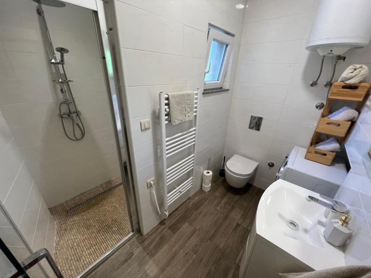 Apartment Mint *